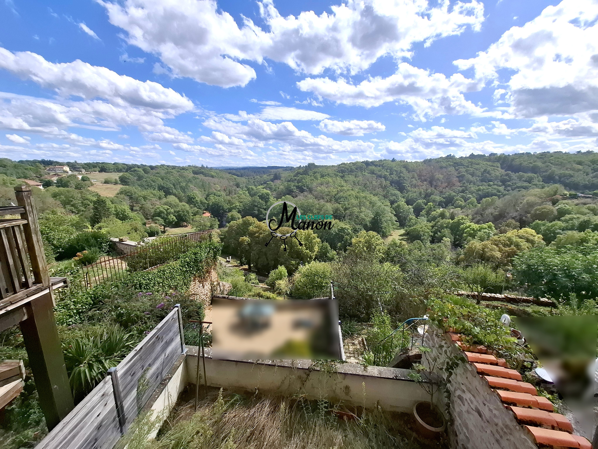 EN EXCLUSIVITÉ Maison à rénover - CHÂTEAUPONSAC