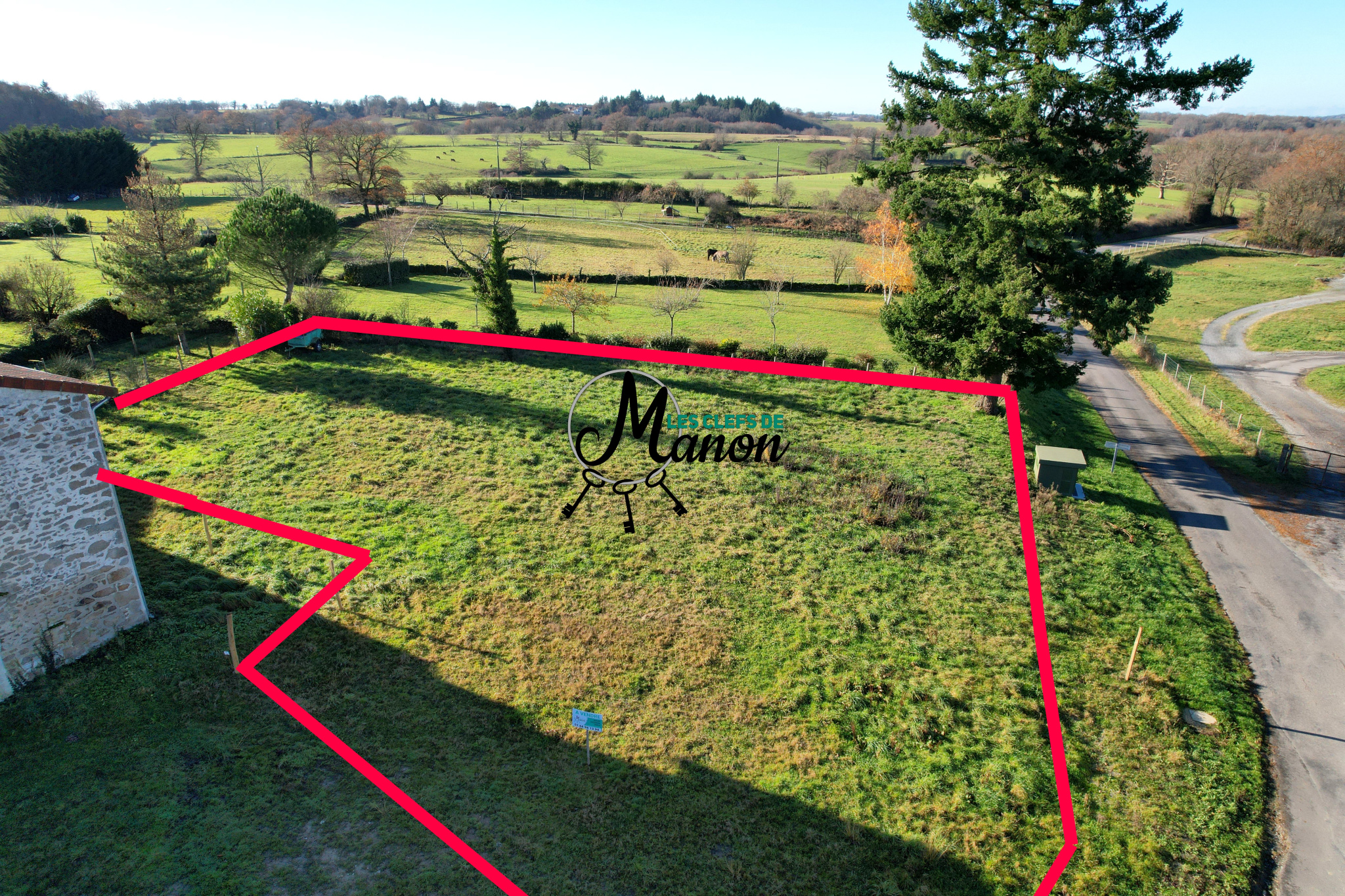 Terrain constructible à petit prix SAINT SORNIN LEULAC, au c