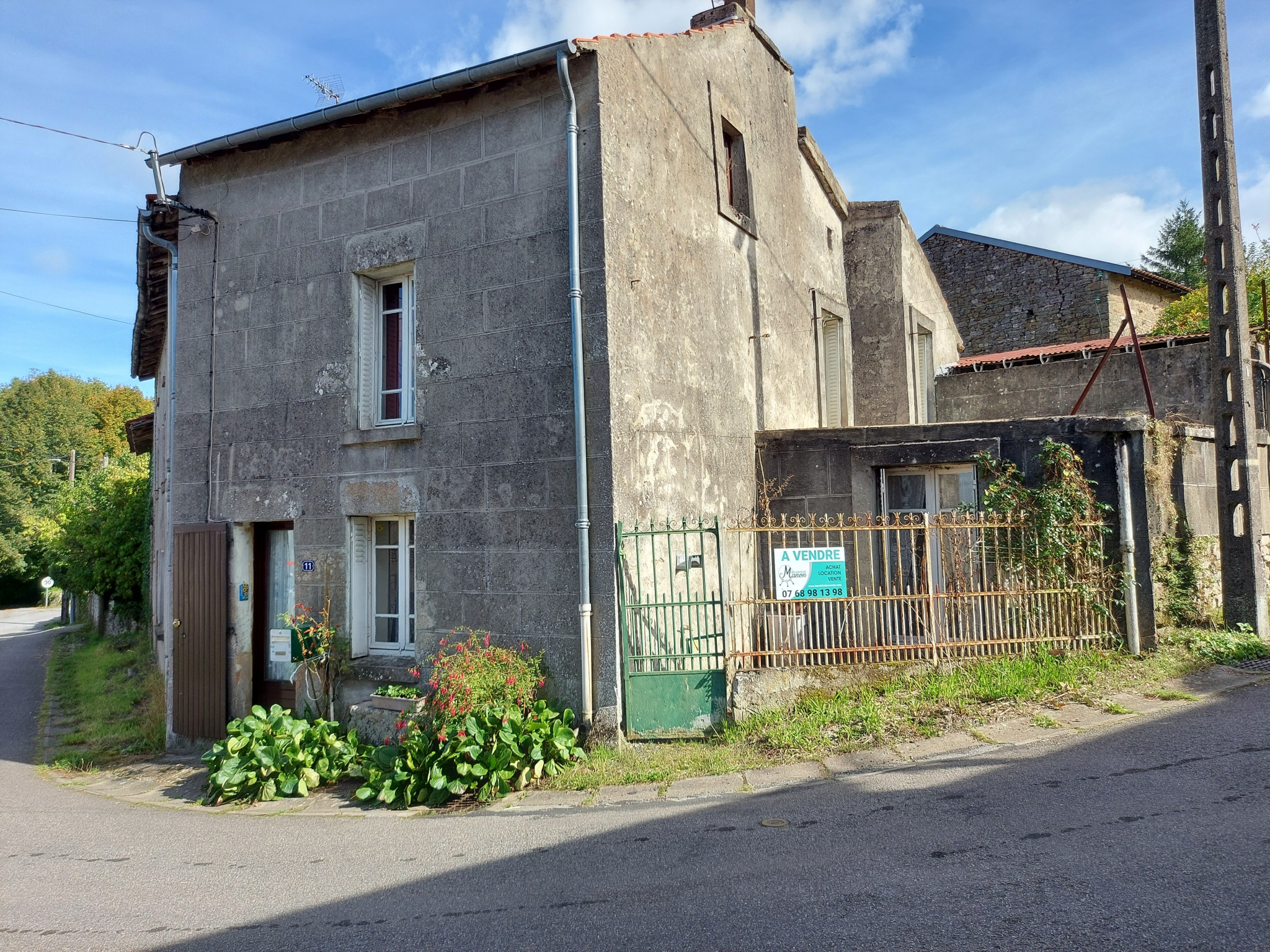 House to renovate BESSINES SUR GARTEMPE